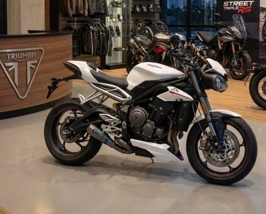 TRIUMPH STREET TRIPLE 765 RS 